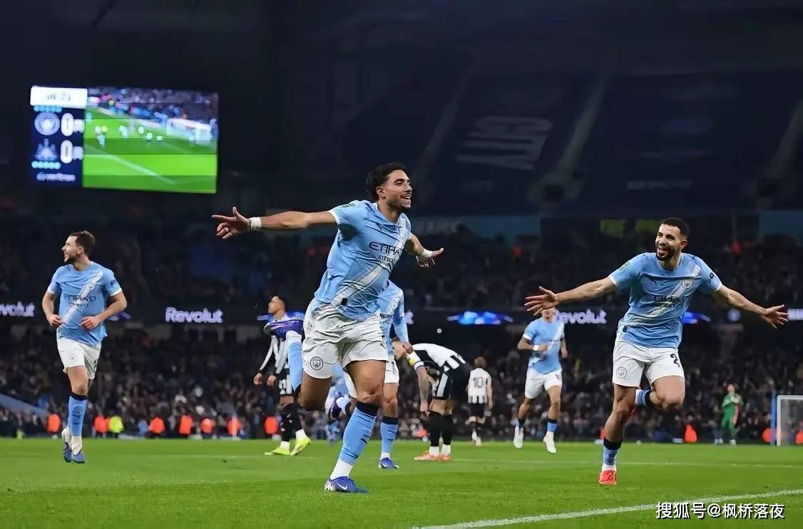 哈兰德坐板凳，曼城踢嗨了！3亿“死亡三小”给瓜帅出了道终极难题